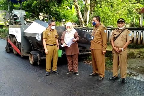 Warga Pagelaran Pandeglang akhirnya menikmati jalan mulus