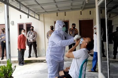Kasus turun, Riau waspadai mutasi baru virus corona