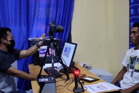 Layanan SIM gratis bagi warga Kolut &nbsp;yang divaksin