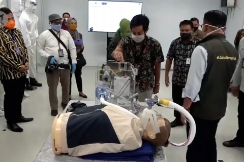 Menko Luhut minta tingkatkan penggunaan alkes buatan domestik