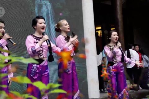 Festival Perahu Naga pukau warga asing di Chongqing, China