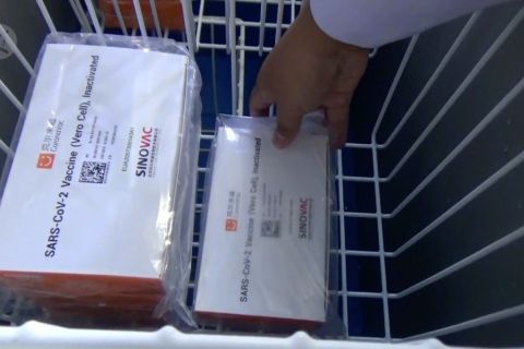 Dinkes Lhokseumawe prioritaskan vaksin bagi lansia dan pelayan publik