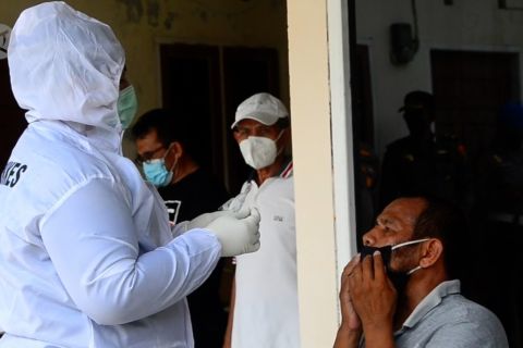 Rata-rata kasus baru COVID-19 di Riau 500 per hari