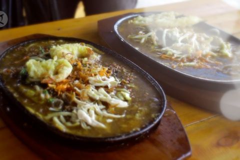 Inovasi kuliner mi bakar khas Palembang yang mengenyangkan