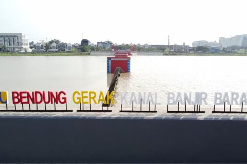 Bendung gerak, pengendali banjir sekaligus destinasi wisata