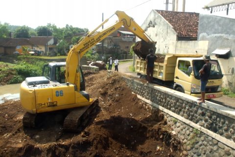 Cegah luapan banjir, Jatim normalisasi Sungai Rembangan