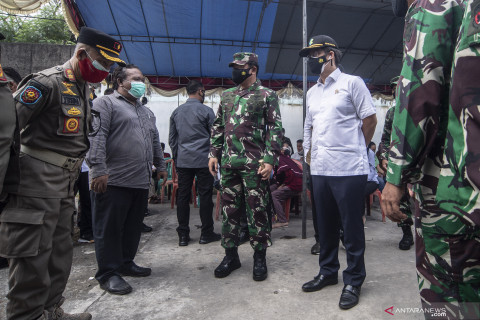 Panglima TNI dan Menkes tinjau serbuan vaksin  COVID-19