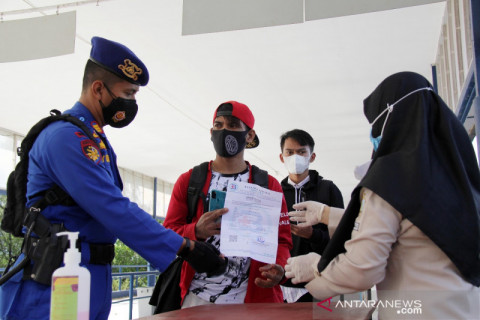 Dumai perketat pengawasan penumpang dari Jawa