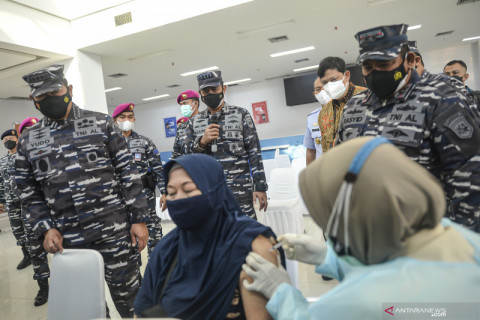 Serbuan vaksin COVID-19 masyarakat maritim