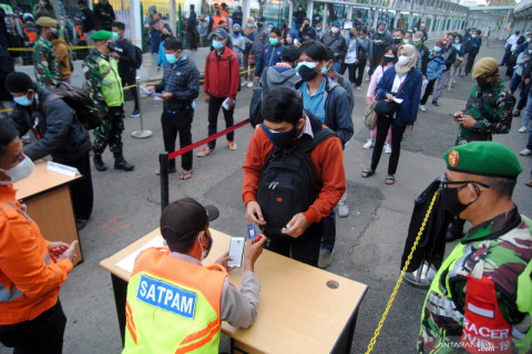 Pemberlakuan Surat Tanda Registrasi Pekerja di Stasiun Bogor