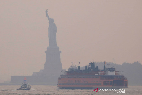Asap kebakaran hutan dan lahan selimuti udara Kota New York