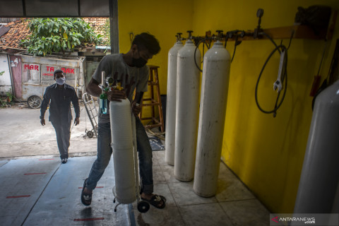Bayar sukarela untuk isi ulang oksigen