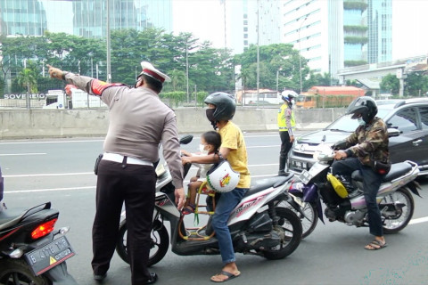 PPKM darurat turunkan 15 persen mobilitas warga dalam sepekan