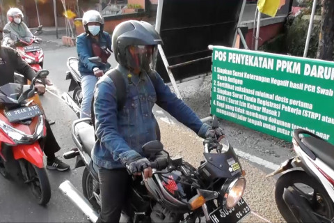 Kurangi pergerakan, Gubernur Jateng sarankan penguncian di tingkat desa