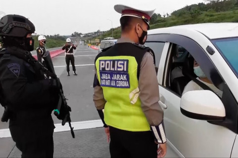 Polda Jateng perpanjang masa penutupan pintu tol