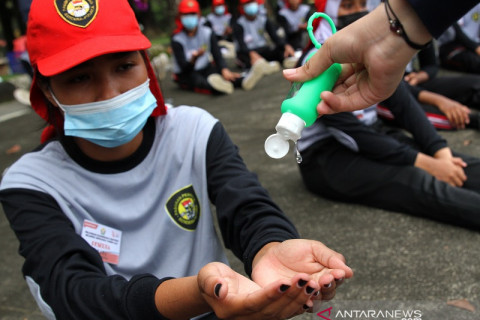 LATIHAN PASKIBRAKA HUT KE-76 KEMERDEKAAN RI