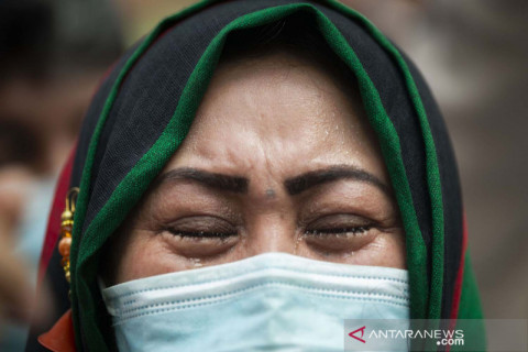 Pencari suaka asal Afghanistan berunjuk rasa di kantor perwakilan UNHCR Jakarta