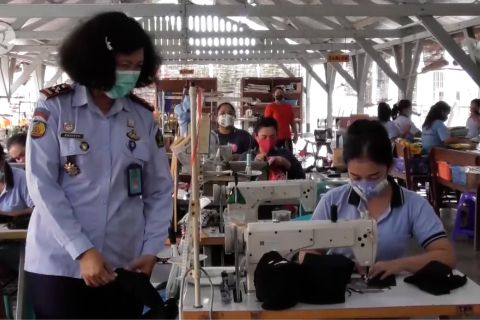 Menyiapkan lapas sebagai industri di bidang garmen