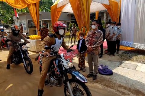 Hajatan lantatur di Batang Jawa Tengah