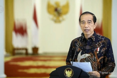 Presiden Jokowi umumkan perpanjangan PPKM level 4