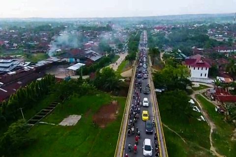 Realisasi belanja Kabupaten/Kota di Riau capai 50 persen