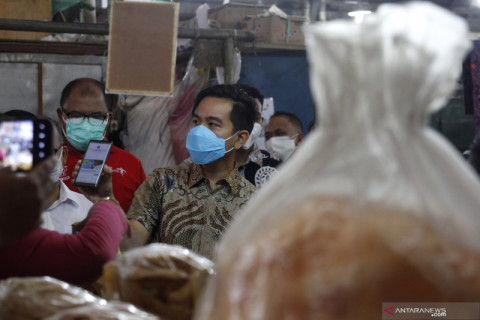 Target transaksi Solo Great Sale