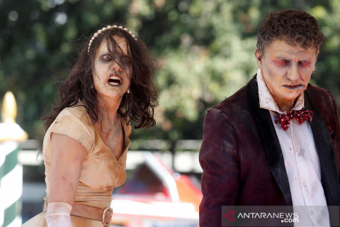 "Zombie" invasi Festival Film Internasional Venesia