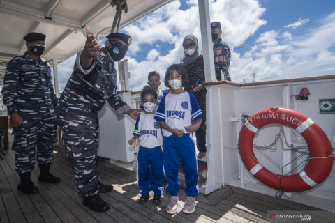 Open Ship KRI Bima Suci di Morotai
