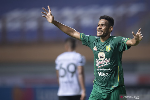 Liga 1  : Persebaya Surabaya menang 3-1 atas Tira Persikabo