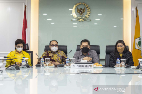 Partai Golkar menyatakan Azis Syamsuddin mundur sebagai Wakil Ketua DPR