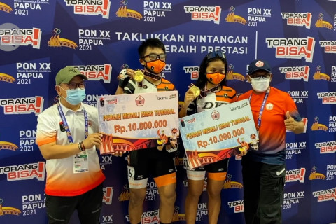 Sepatu roda sumbang dua emas pertama kontingen DKI