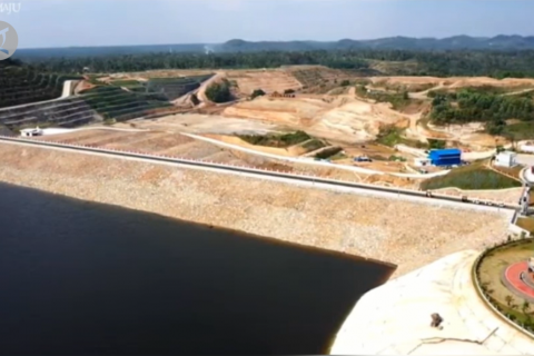 Jokowi harap bendungan Way Sekampung dukung produktivitas petani