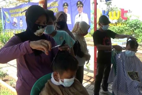 Ciptakan kemandirian ekonomi, Dinsos Kota Tangerang berikan pelatihan usaha