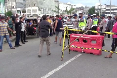Kota Lhokseumawe sekat empat titik untuk batasi mobilitas warga