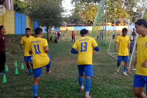 Dapat dukungan, Persikota Tangerang mulai latihan