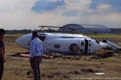 Helikopter terguling di Bandara Budiarto Tangerang