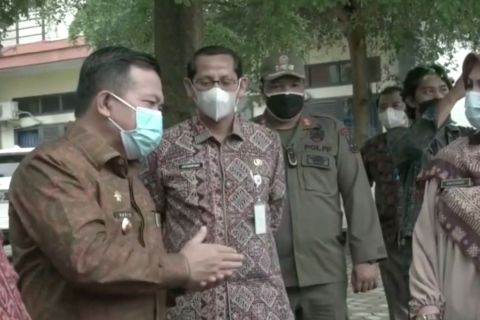 Kasus COVID-19 melandai, Gubernur Jambi tutup dua isoter