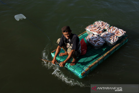 Penerapan kebijakan penangkapan ikan terukur