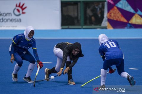 Hoki lapangan putri Jawa Barat kalahkan Sulawesi Selatan 5-0