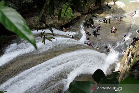 Taman Wisata Alam Bantimurung di Maros