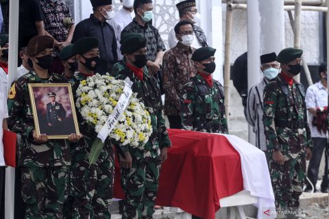 Mantan Mensesneg Sudi Silalahi wafat