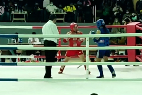 Atlet Jabar Nur Saadah raih emas pertama Muaythai di PON XX