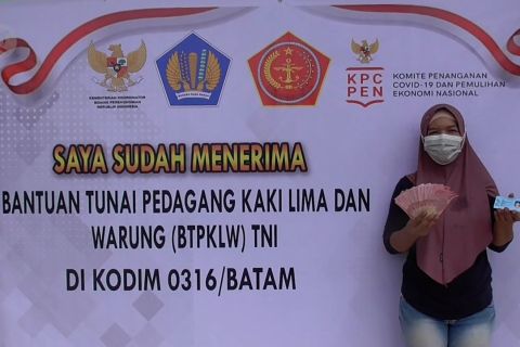 Kodim 0316 salurkan 4.000 BT-PKLW di Batam