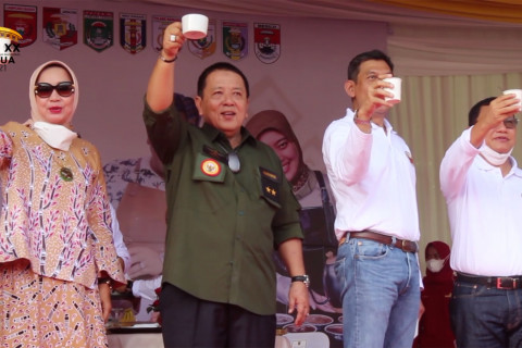 Upaya meningkatkan produksi dan konsumsi kopi Lampung