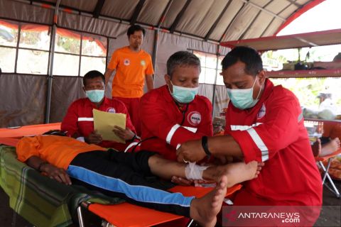 Simulasi penanganan bencana di sekolah