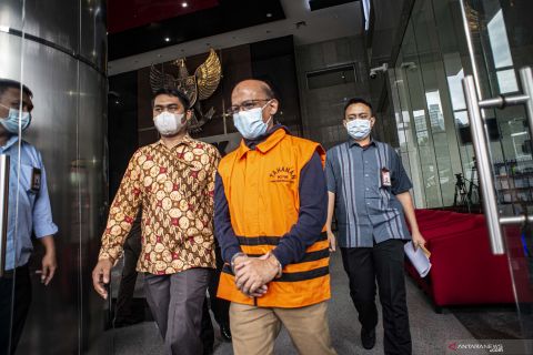 KPK tahan Wawan Ridwan dalam kasus suap pajak