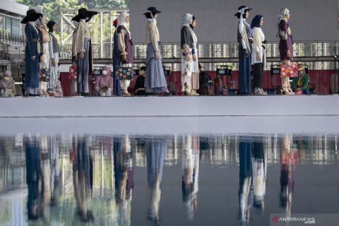Embracing Jakarta Muslim Fashion Week 2021