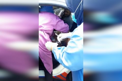 Ibu melahirkan di mobil PJR tak jauh dari Tol Palikanci