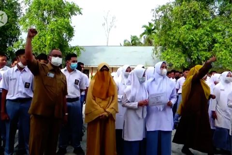 Tingkatkan minat vaksinasi pelajar, sekolah berikan hadiah 
