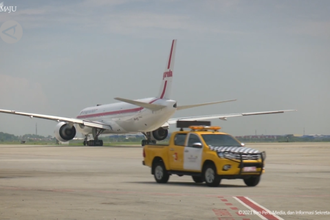 Penerbangan komersial di Bandara Halim masih berjalan seperti biasa